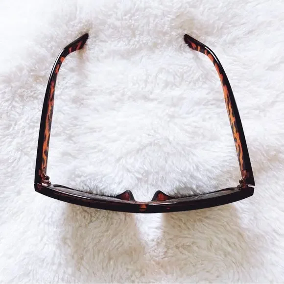 Stella Tortoise Brown Classic Sunglasses - Picture 6 of 11